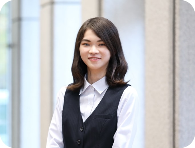 管理部門：本社 経理部経理課