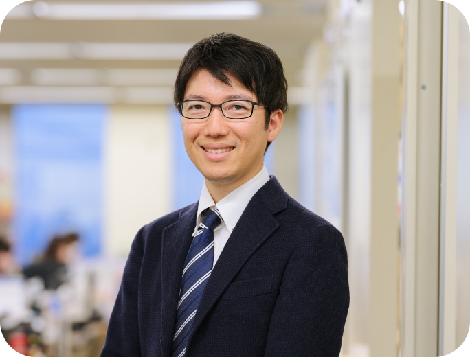 生産部門：本社 マーケティング部 商品開発課